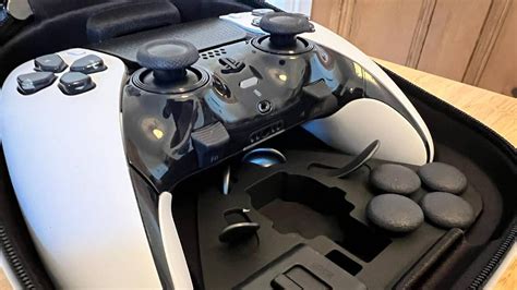 PS5 DualSense Edge Controller review: a luxury pad that misses the mark