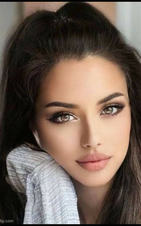 Pin by Diseño Web RMS on Hermosas Fem | Beauty face, Most beautiful eyes, Brunette beauty