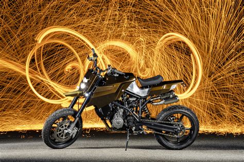 One-Off KTM 990 Super Duke Looks Svelte, Sharp, and Delightfully Exquisite - autoevolution