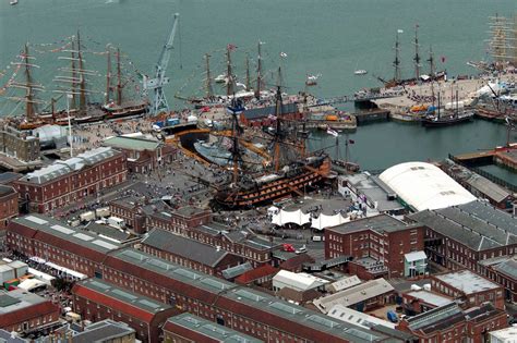 Visiting Portsmouth Historic Dockyard | englandrover.com