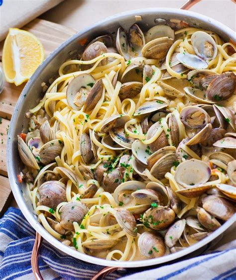 Clams Linguine With White Wine Sauce - Tatyanas Everyday Food