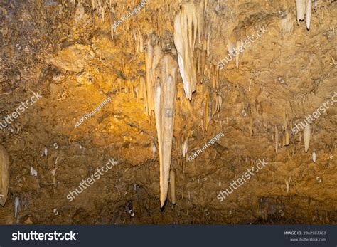 Harrisons Cave: Over 120 Royalty-Free Licensable Stock Photos | Shutterstock