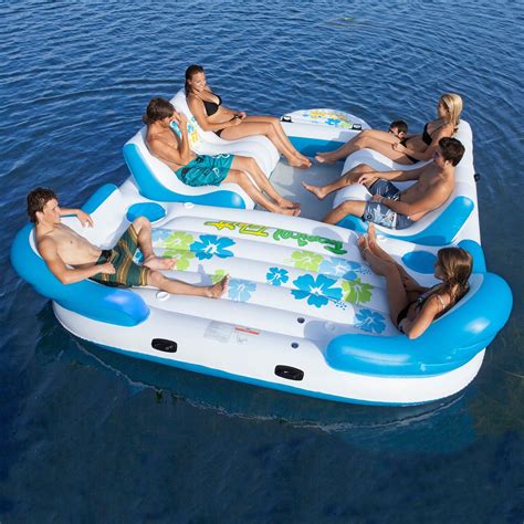 19 Ridiculously Amazing Pool Floats You Need This Summer - Society19