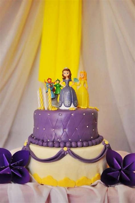 Sofia the first themed cake | Cake, Themed cakes, No bake cake