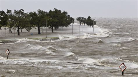 Hurricane Storm Surge in Tampa Bay, A look at the flooding potential ...