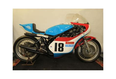 Yamaha TZ750 - The Holy Grail of Two Stroke Racers - Timeless 2 Wheels