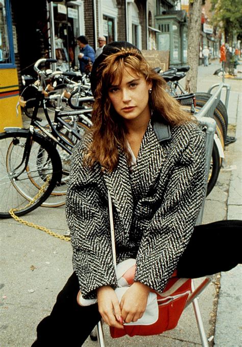 ≡ The Ultimate Guide to 80s Fashion 》 Her Beauty