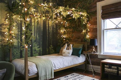 Pin by Caitlin Ariella Gregory on woodland bedroom | Dream rooms, Natural bedroom, Forest bedroom