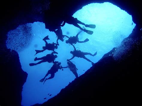 Scuba Diving at Blue Hole | Guam 🌴 GUAM.com™