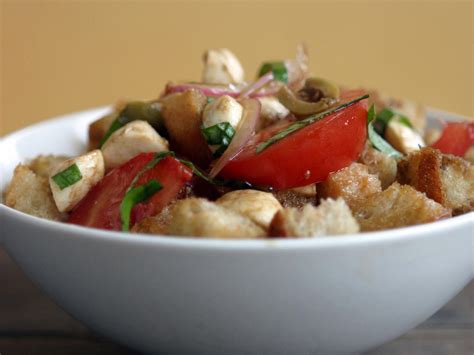 Recipe: Italian Bread and Tomato Salad | Whole Foods Market