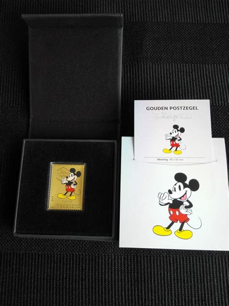 Netherlands 2023 - Gold stamp Disney 100 - Catawiki