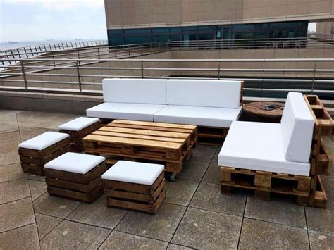 DIY Pallet Outdoor Sofa Ideas | 99 Pallets