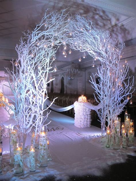 42 Beautiful Winter Wonderland Lighting Ideas For Outdoor And Indoor Decor - HOMYHOMEE | Winter ...