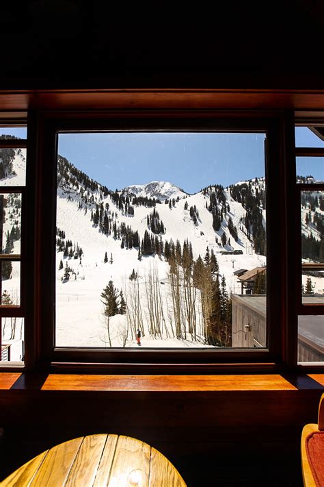 24 Hours at Alta Ski Area featuring Alta Lodge – Halesyah