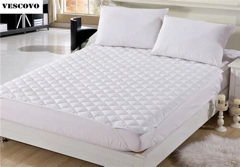 100% cotton mattress topper mattress protector quilted bed sheet queen king twin full mattress ...