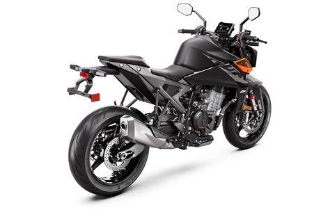 2024 KTM 990 Duke Guide • Total Motorcycle