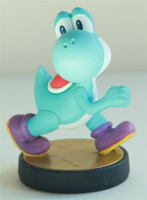 Light Blue Yoshi Custom Amiibo by Alltheapplesdoubled on Etsy