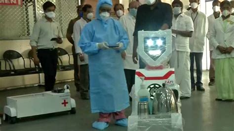 Coronavirus | Robots deployed for COVID-19 patients at Chennai hospital - News Nation English