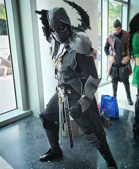 This Noob Saibot Cosplayer From Supercon Is UNREAL : r/MortalKombat