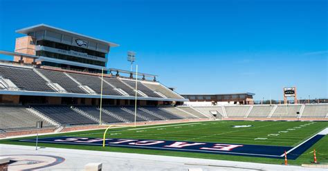 How high school football has transformed Allen, Texas - Curbed