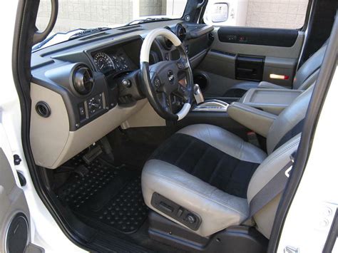 2005 HUMMER H2 CUSTOM SUT - Interior - 96488