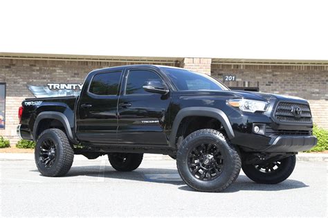 Toyota Tacoma Lifted / Toyota Tacoma Lifted - amazing photo gallery, some ... : Four varied ...