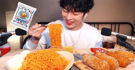 Top 5 of popular Korean food bloggers: mukbang phenomenon - статьи, истории, публикации | WEproject