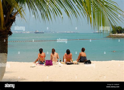 Sentosa island view hi-res stock photography and images - Alamy