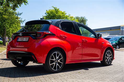 Toyota Yaris Hybrid 2020 review