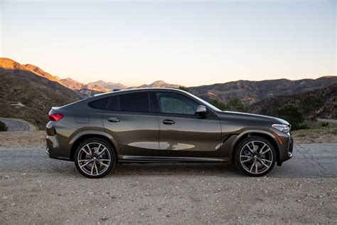 2020 BMW X6 Specs, Price, MPG & Reviews | Cars.com