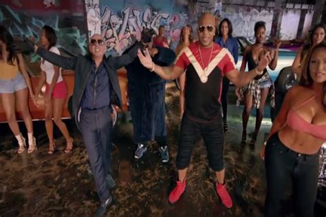 Pitbull and Flo Rida Drag Race in 'Greenlight' Video Featuring ...