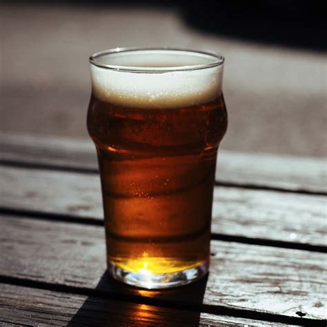 The Difference Between Light & Regular Beer | Fooducate