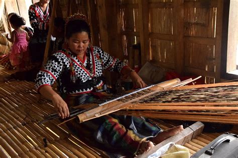 The T'boli weavers of Lang Dulay Weaving Center are known for their T ...