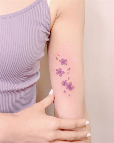 Flower Tattoos: Discover The Most Beautiful Flower Tattoo Gallery In ...