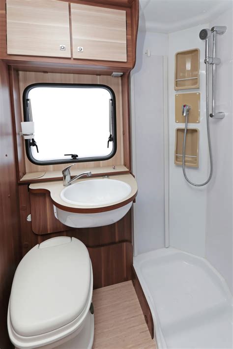 Make Home: Small Rv Bathroom Design : Small RV / Trailers Bathroom Ideas | RV Obsession : The ...