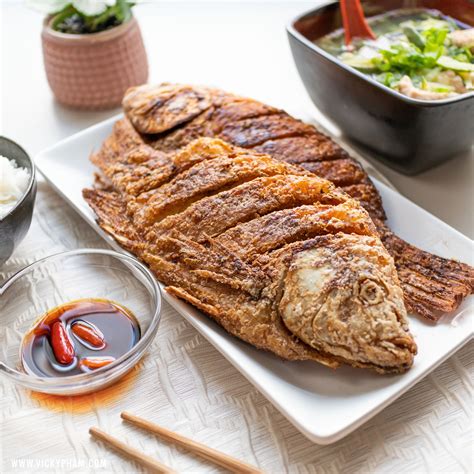 Crispy Pan-Fried Red Tilapia Fish Recipe (Cá Diêu Hồng Chiên Giòn) — Vicky Pham