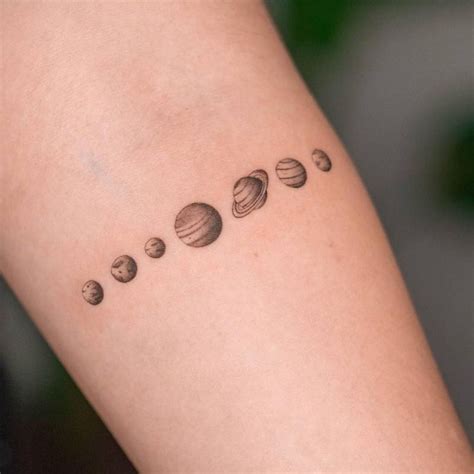 Share more than 79 solar system tattoo super hot - esthdonghoadian