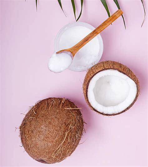 Coconut Milk For The Hair: How To Prepare & Use