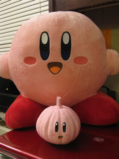 Pumpkin Kirby Meets Big Kirby by chickinamarchingband on DeviantArt