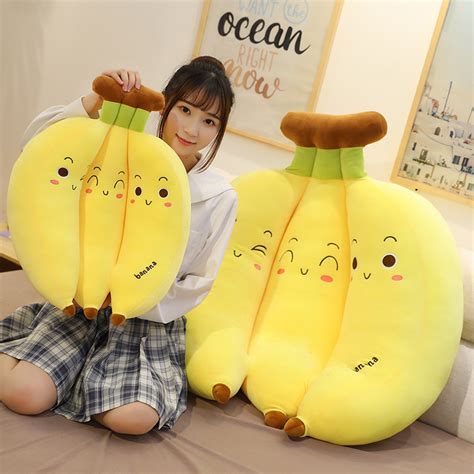 Banana Plushie - Plushie Shop