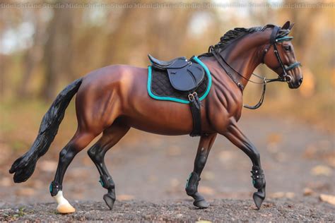 Model Horse Tack by MidnightLine Studio | Лошади breyer, Лошади, Лошадиное искусство