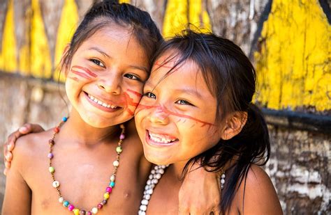 How Do Indigenous Tribes Live In The Amazon Rainforest? - Rainforest Cruises