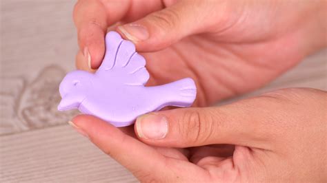 How to Make a Clay Bird (with Pictures) - wikiHow