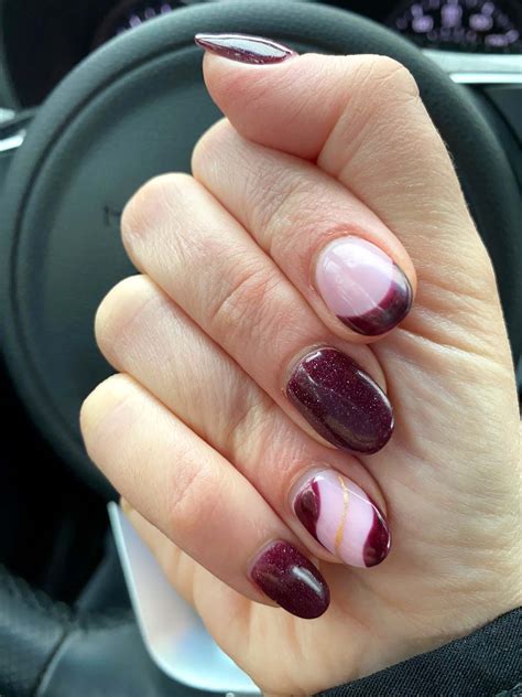 Burgundy Dark Red Nails Design With Gold – Vibrant Guide