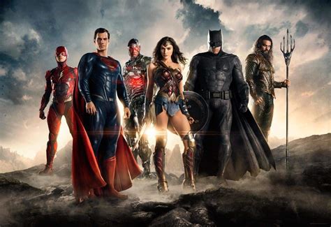 SDCC 2016: First Look At New Justice League Movie Cast Poster From DC Comics / DC Entertainment ...