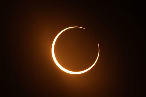 Photos: Rare 'ring of fire' solar eclipse pulled crowds of spectators ...