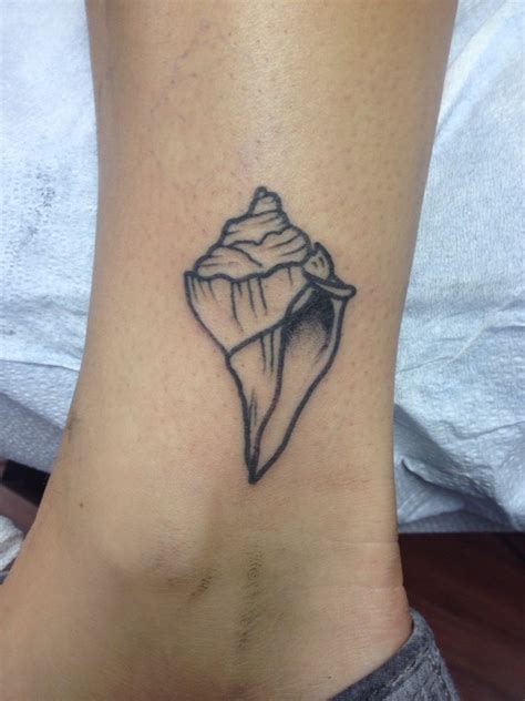 Discover more than 66 conch shell tattoo latest - thtantai2