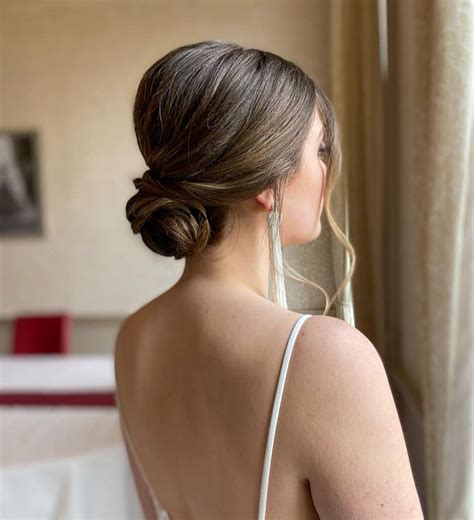 10 Sleek Low Bun Wedding Hairstyles | Make Me Bridal