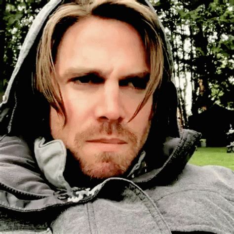 Stephen Amell Angry Face GIF - Stephen Amell Angry Face Reaction - Discover & Share GIFs