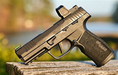 P322 — Mr. Gunsngear Reviews the New Sig Sauer 22 Pistol